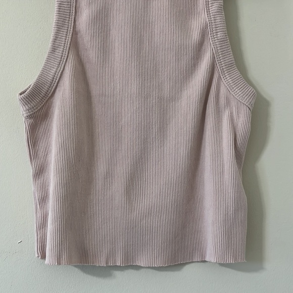 Aerie Blush Pink Halter Neck Ribbed Raw Hem Cropped Tank Top Size Medium - Picture 3 of 6